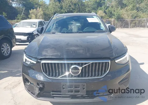 2025 Volvo Xc40 B5 Core Bright Theme from USA, damaged, VIN YV4L12UJXS2557950